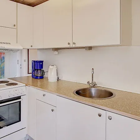 Two-bedroom Holiday In 1 Appartamento *