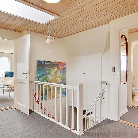 Appartamento Two-bedroom Holiday In 1